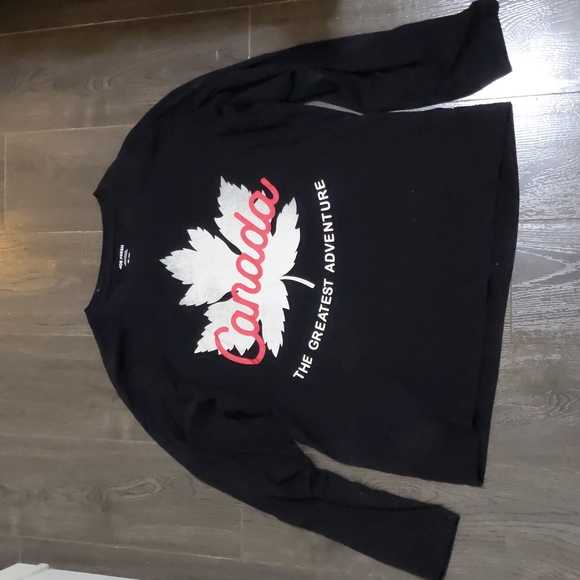3/$25 - Joe Fresh Black Long Sleeve Canada T-Shirt - Picture 1 of 2